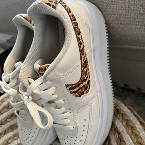 Nike leopard stripe platforms